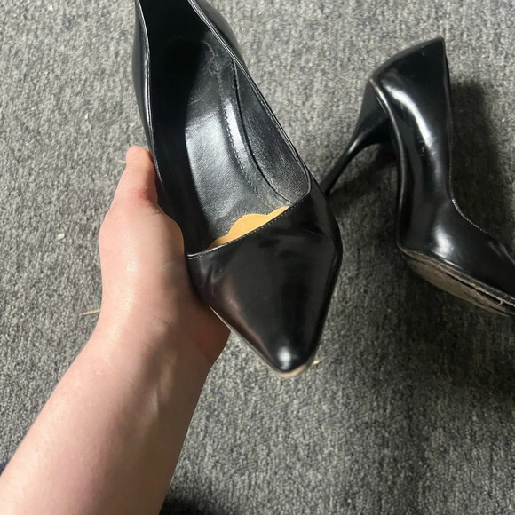 Gucci Black Stiletto Pump Pointed Toe Heels, size 36 - Picture 2 of 13